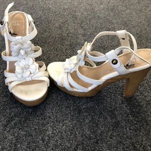 White platform heel flower design shoes by HotKiss